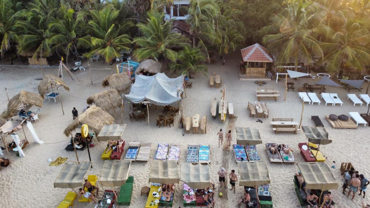 The Surf Access Guest House アルガムベイ エクステリア 写真