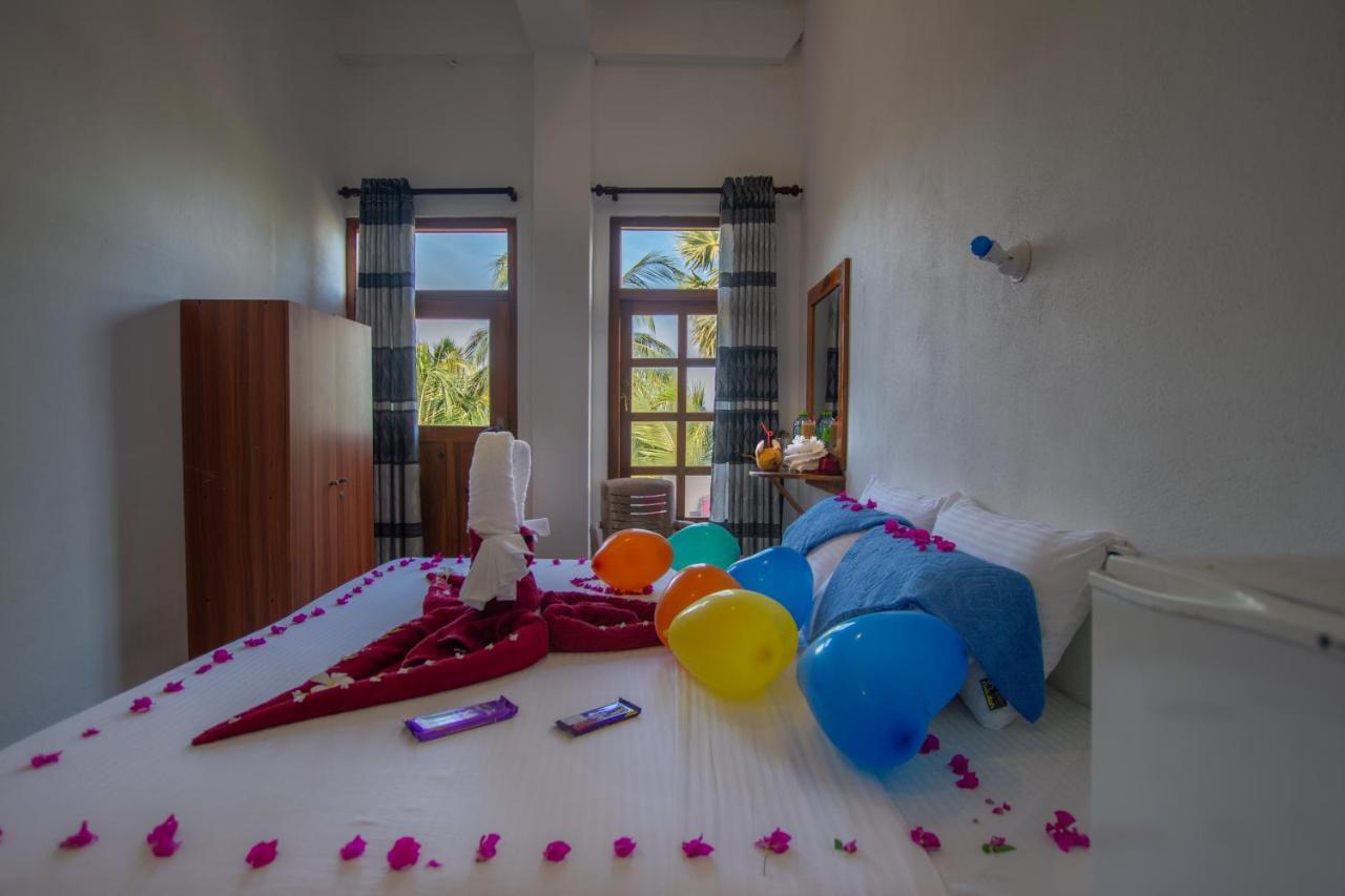 The Surf Access Guest House アルガムベイ エクステリア 写真